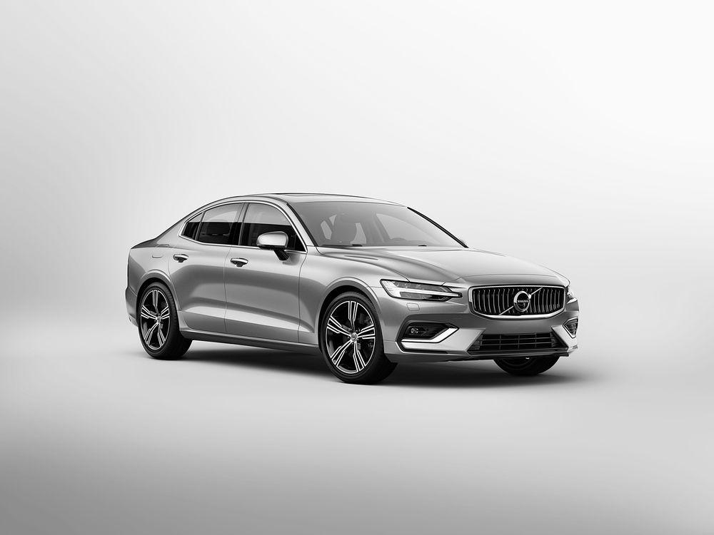 2018, VOLVO S60
